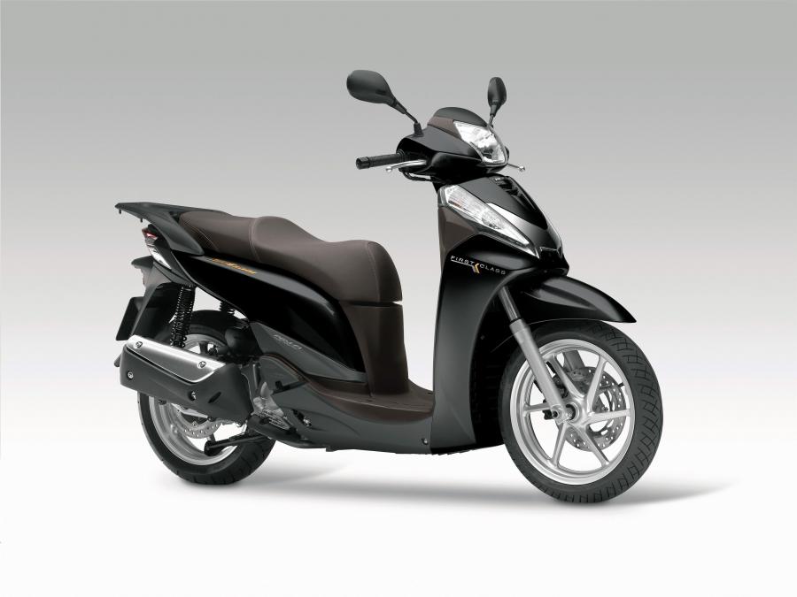 Honda SH300i First Class